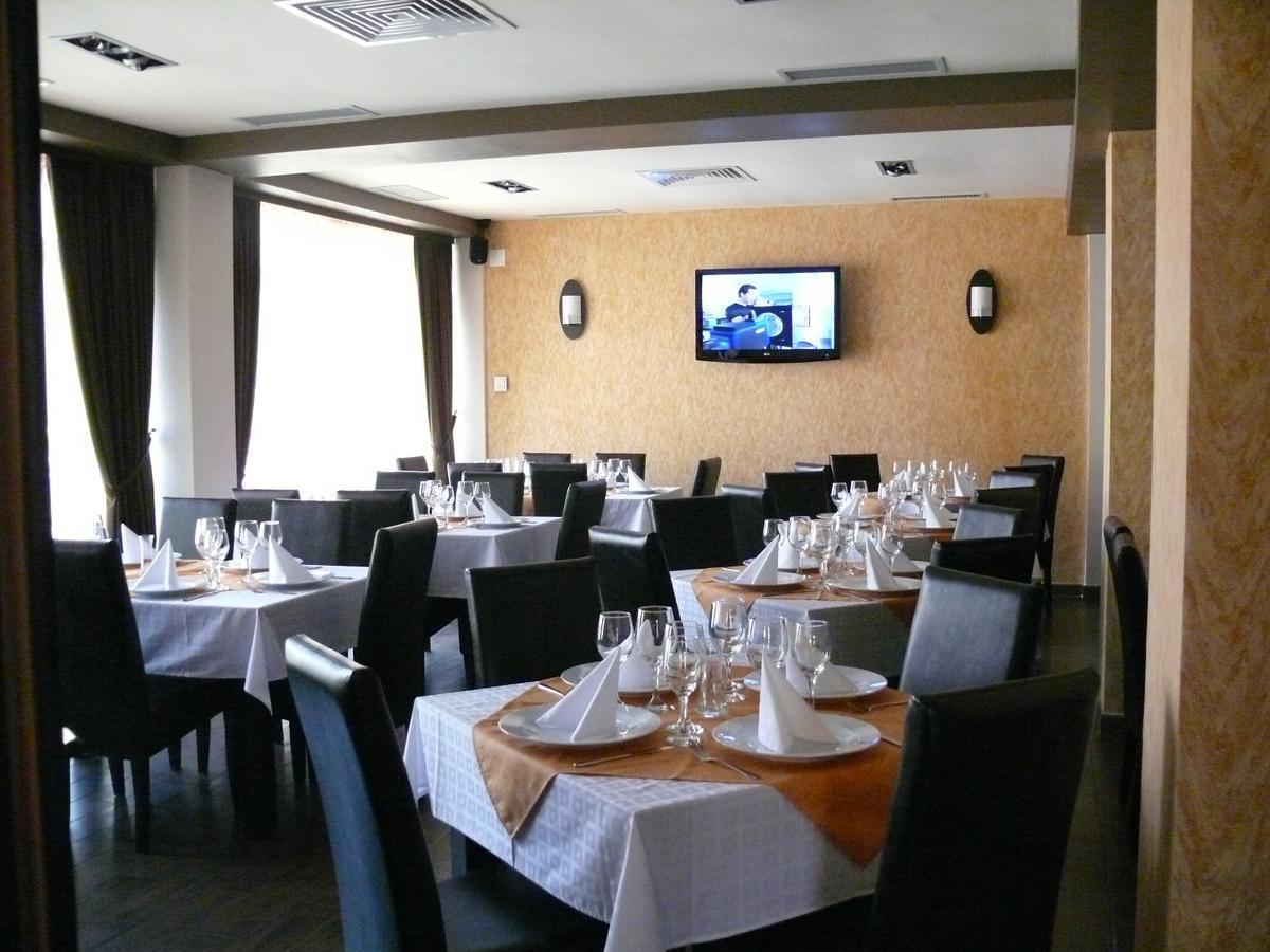 Hotel Davos 데바 외부 사진